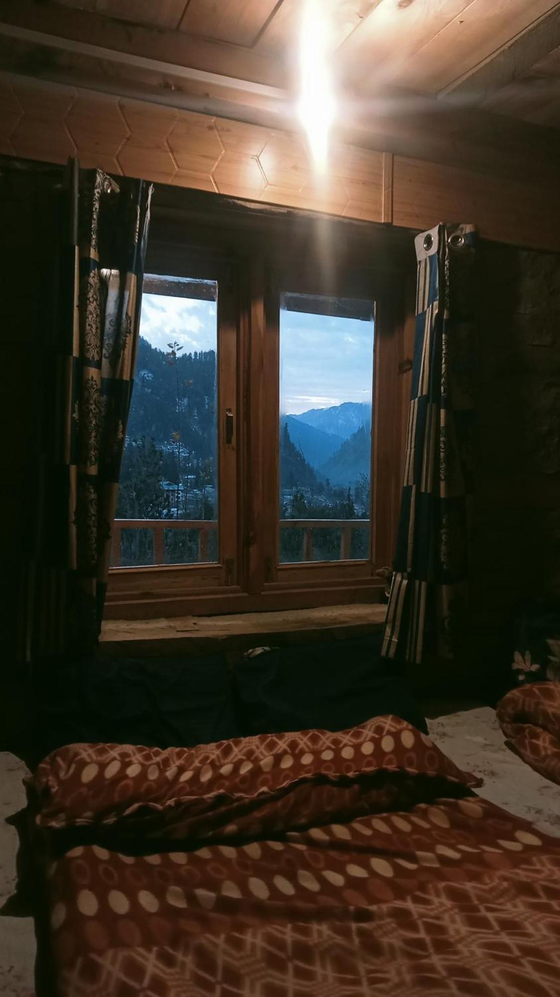 Woodstock Villa Rooms&Entirevilla Tulga Kalgha Eksteriør bilde