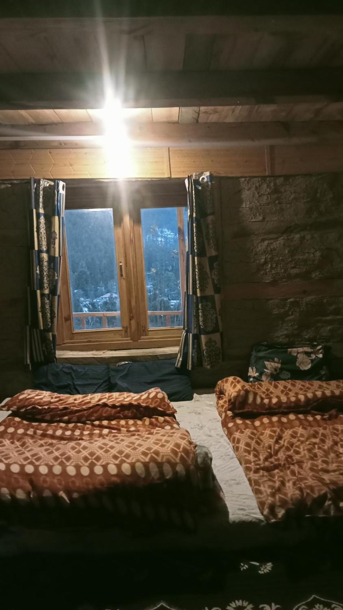 Woodstock Villa Rooms&Entirevilla Tulga Kalgha Eksteriør bilde